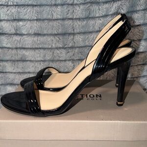 Kenneth Cole Reaction Black Patent Heels
